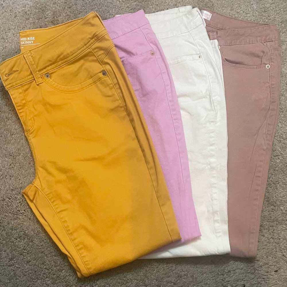 No Boundaries Mid Rise,Low Rise&Regular Size13 Junior Skinny Jeans - Bundle of 4